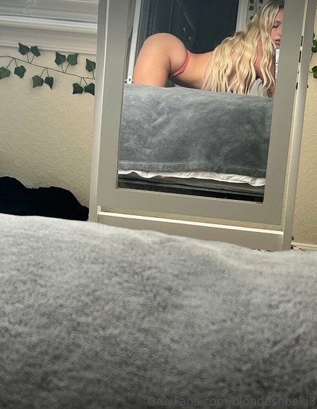 Olivia Chema haut modèle photo