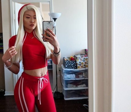 fans gothiques asiatiques uniquement assez chaud galeries