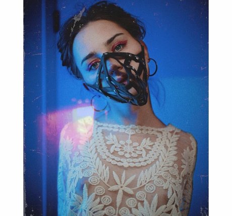 Anna Kotova étoile gratuite archive