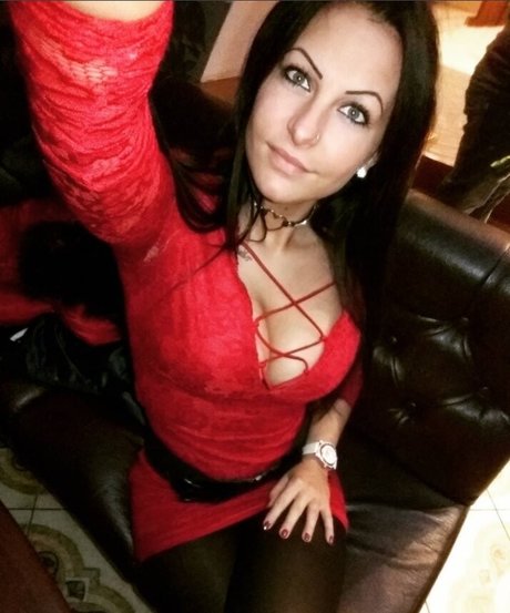 Borsod modèle sexy images