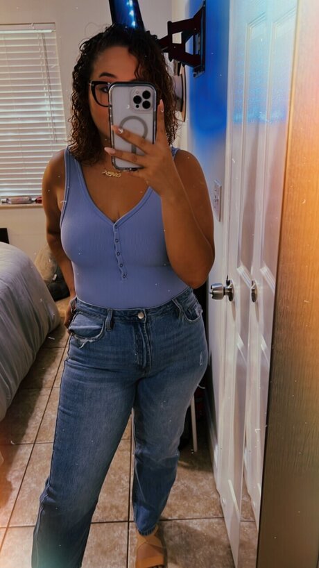 HotMom sexe star img