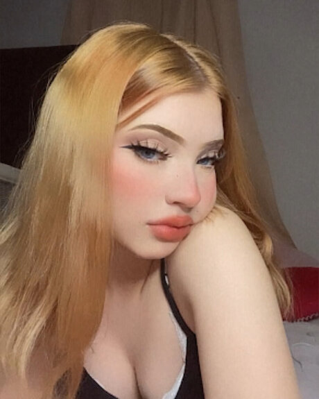 hot bunny Mari xxx étoile images