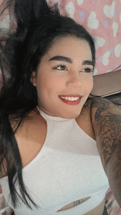 Alega 77 modèle érotique collection