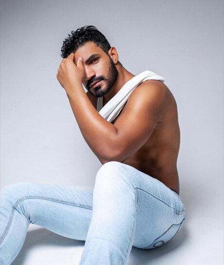 Maiquezine étoile chaude image