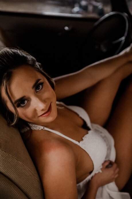 B marie310 top star photo