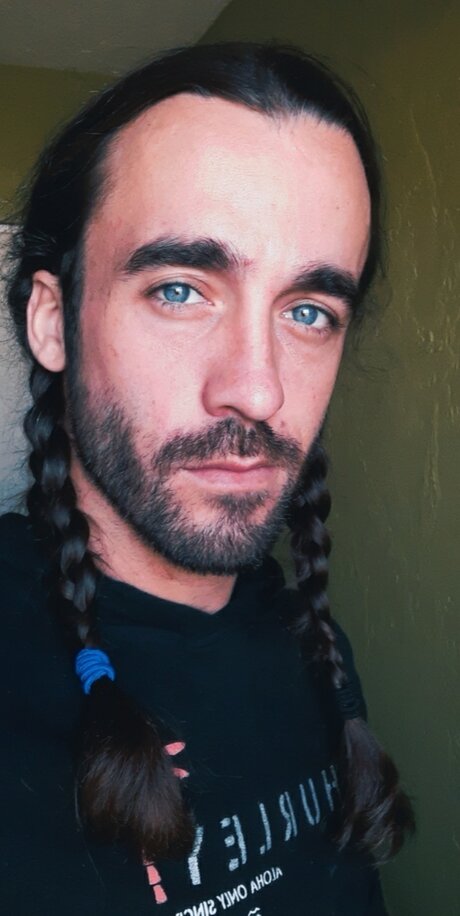 Pleasuredom joli modèle galeries