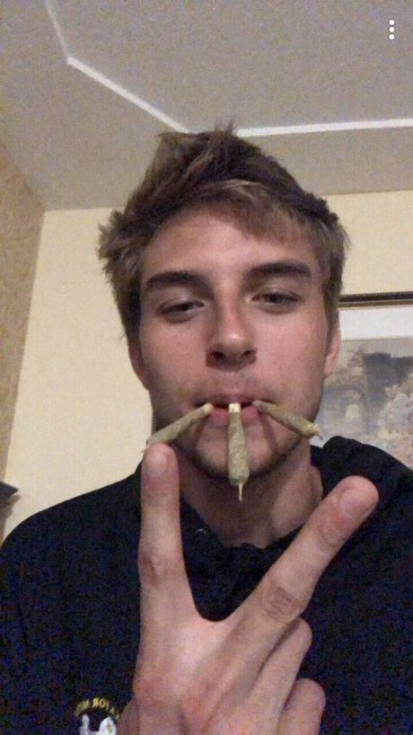 Josh Olson étoile parfaite photo