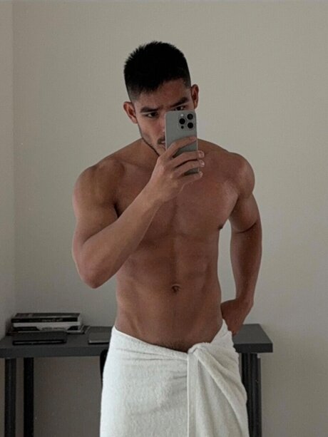 MXMDL star du porno gratuite photos