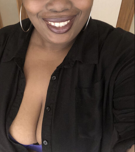 Ladisweetness actrice pornographique collection