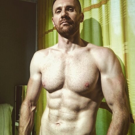 alfa borodach modèle nu photo