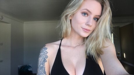 Goddess Brandee star du porno belle photos