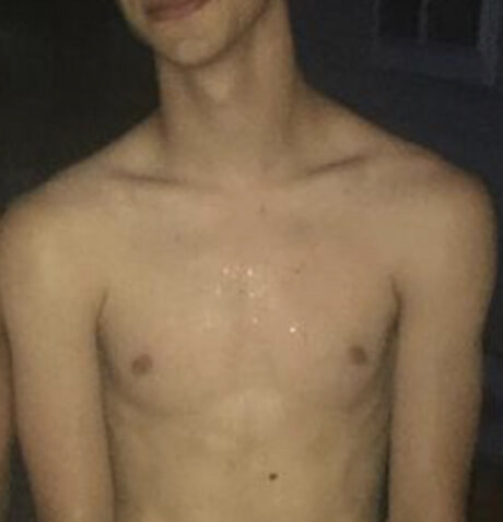 Cougar Brooks modèle pornographique des photos