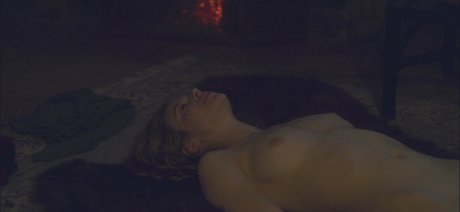 Lou de Laage modèle hd galerie