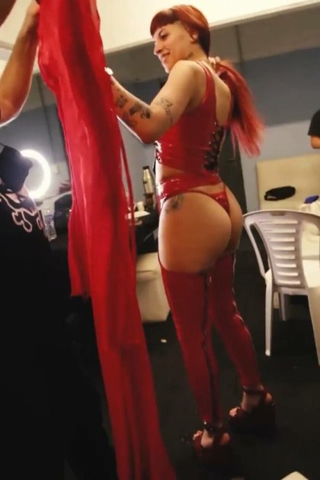 Cazzu actrice galerie