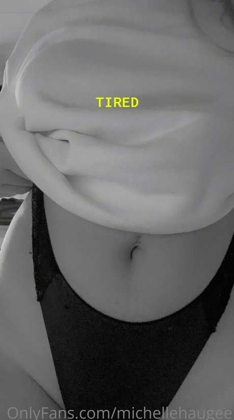 michellehaugee haut modèle image