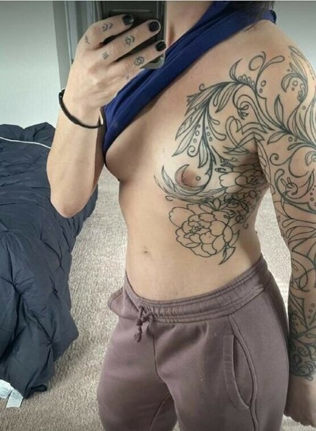 themrsnextdoor2 0 modèle magnifique des photos