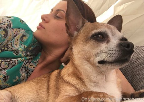 madlinmoonxxx star du porno adulte archive