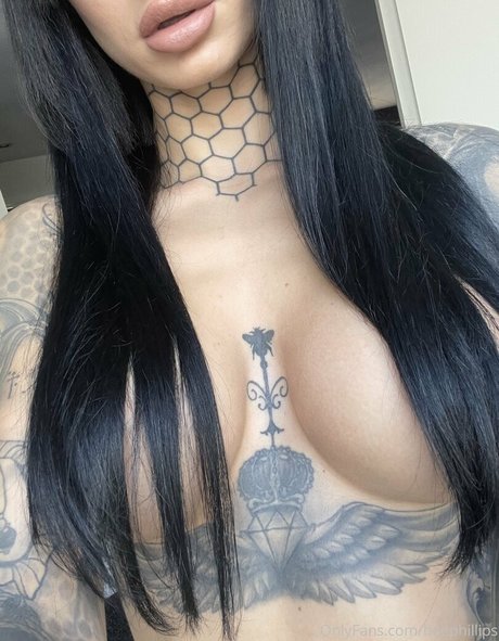 Bee Phillips star du porno de haute qualité galeries