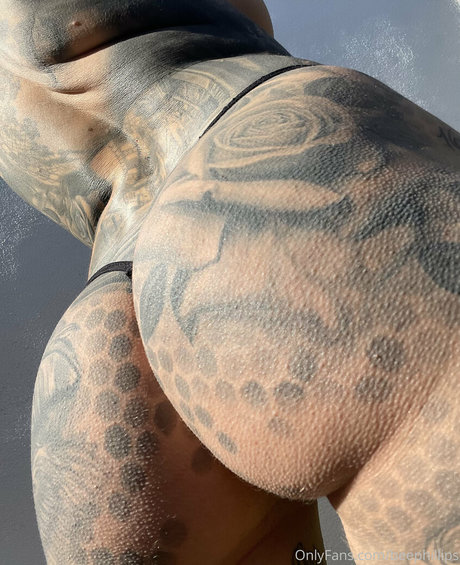 Bee Phillips étoile exclusive photos