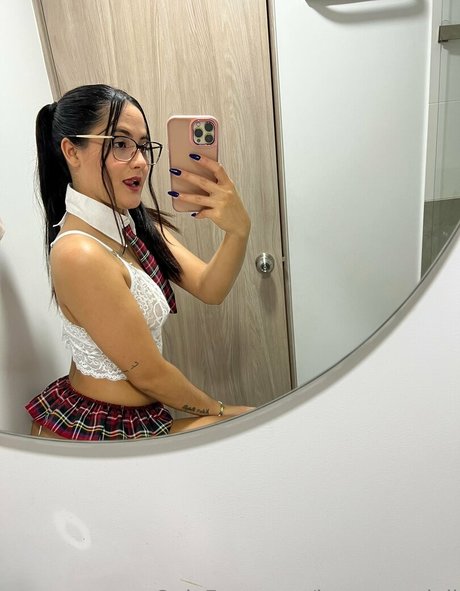 iamqueenjaii étoile xxx galeries