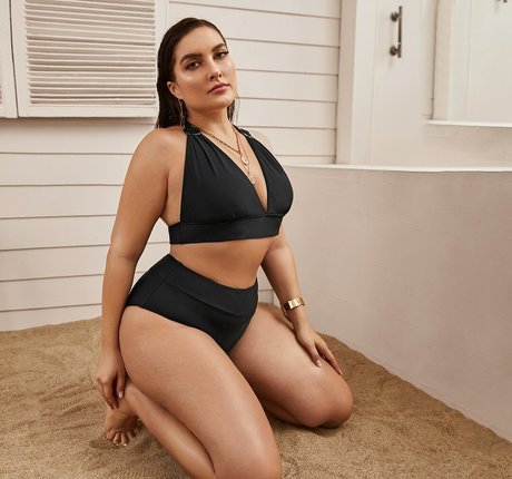 Franziska haut modèle galerie