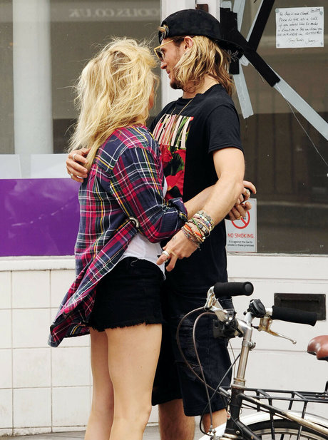 Ellie Goulding star du porno sympa galeries