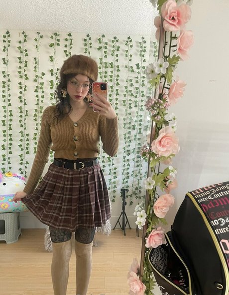 gothgirlmaya star érotique archive