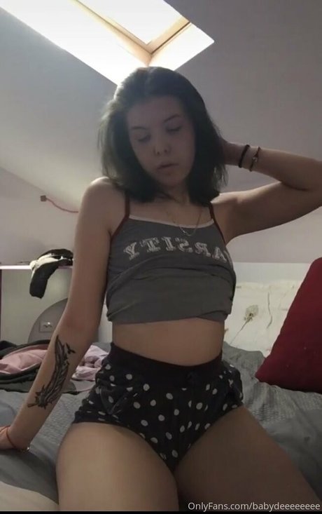 babydeeeefree actrice porno galerie