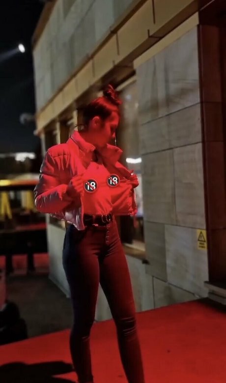 babydeeeefree star pornographique archive