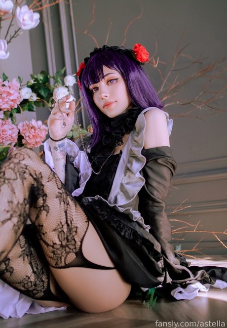 astella modèle artistique des photos