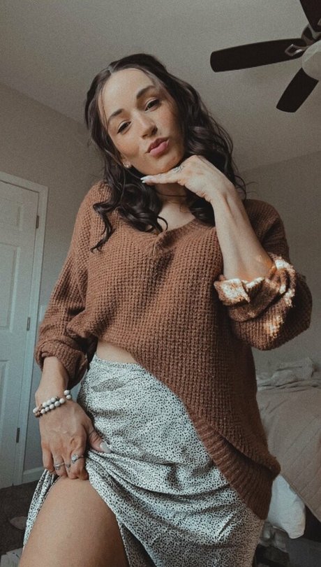 KingAuraTV modèle nu collection