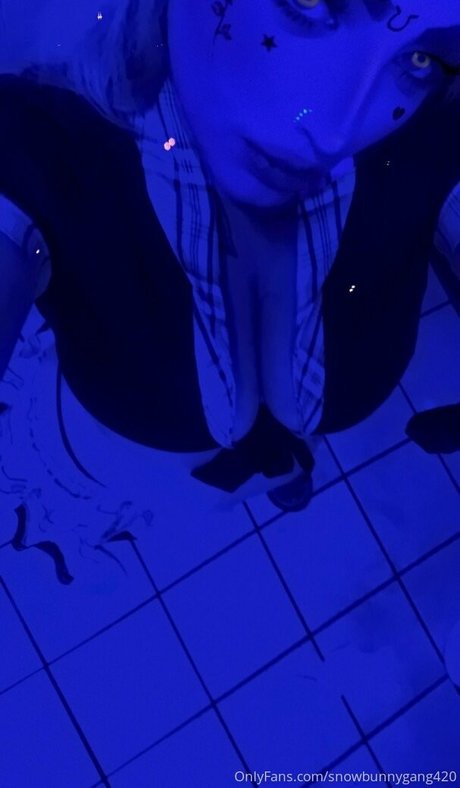 snowbunnygang420 modèle hd collection