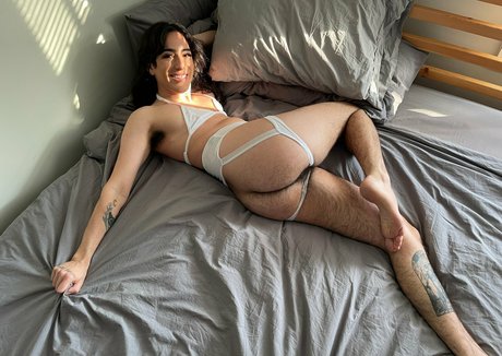 Cockteautwink modèle magnifique image