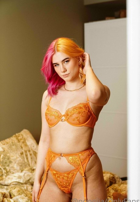 nooojia star du porno chaude image