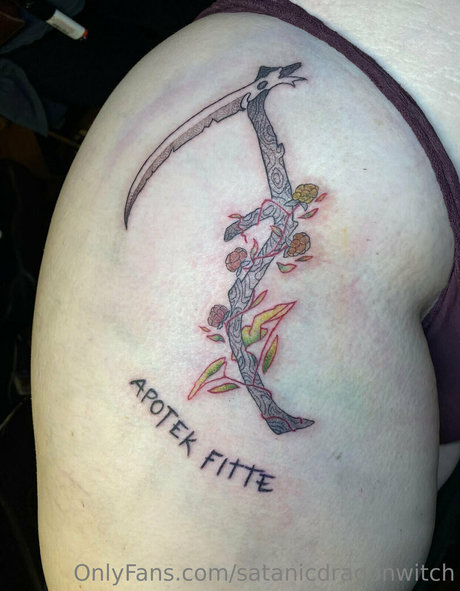 satanicdragonwitch actrice de nus image