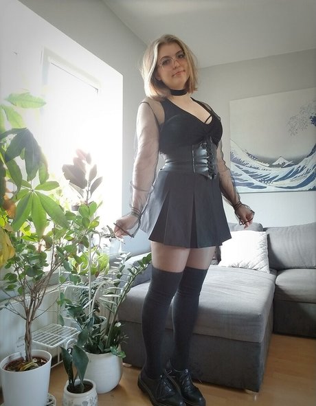 pieds sales onlyfans art érotique img