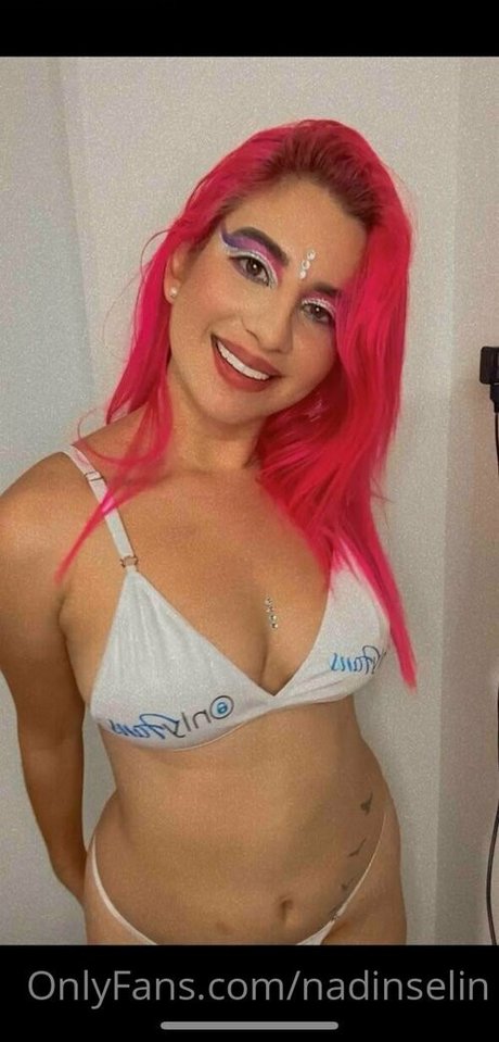 rousse tatouée onlyfans meilleur hd images