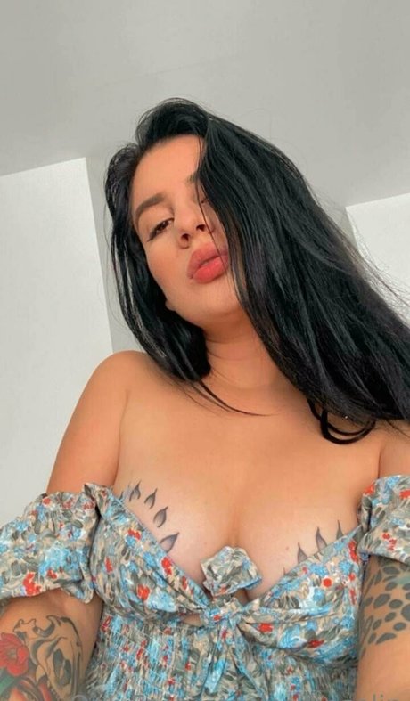 nadinselin actrice chaude photo