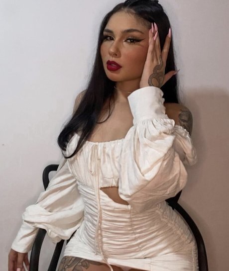 Lia Dumbra star du porno de haute qualité collection