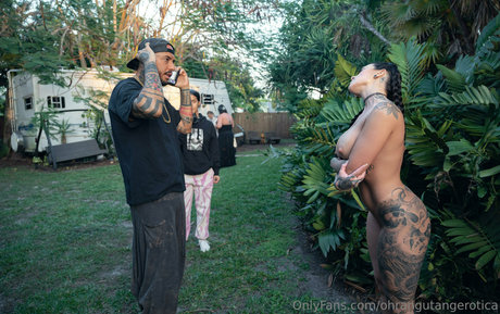 ohrangutangerotica actrice de grande qualité des photos