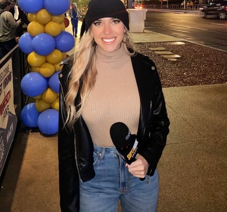 Taylor Mathis star exclusive images