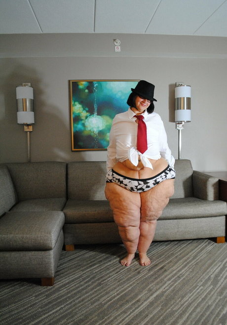 bigbootyasshley actrice sexy galeries