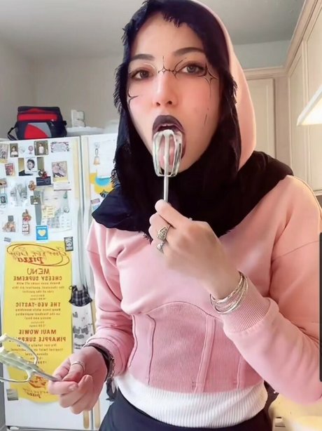 femmes célèbres onlyfans sexy nue img