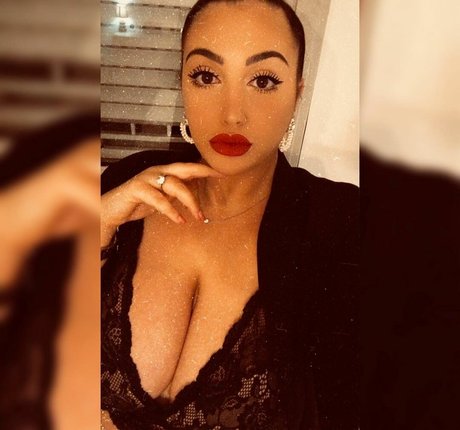 Alessia Barbarossa étoile xxx galeries