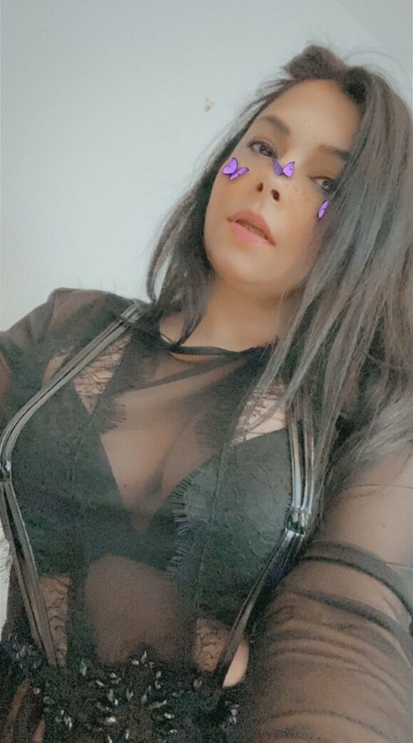 Pikafue star du porno chaud photos