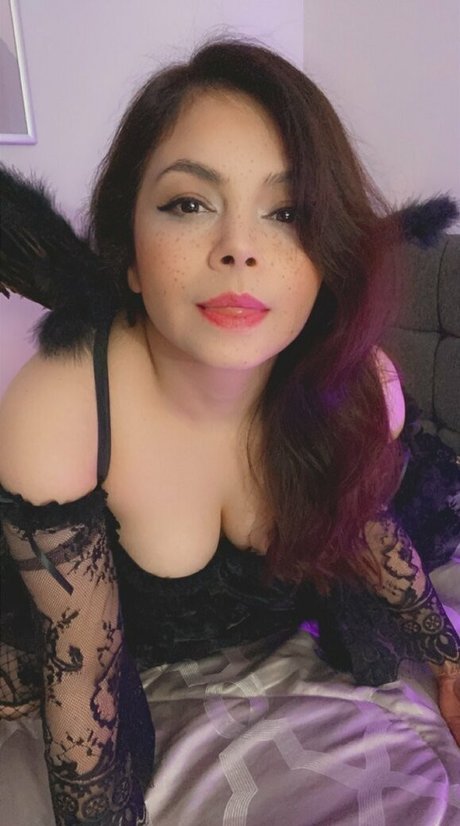 Pikafue modèle sympa photos