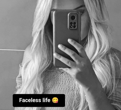 hellafunhehe étoile chaude archive