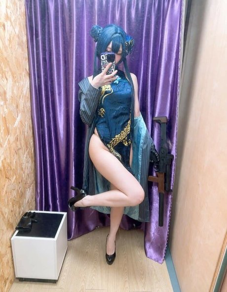 Maou Mo modèle de haute qualité images