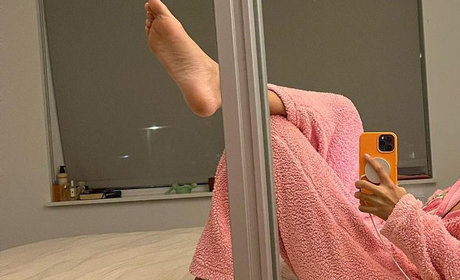 Nereyda Bird nus de stars du porno image