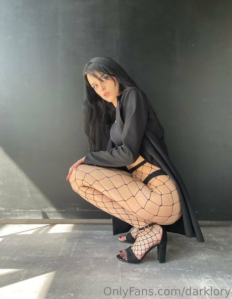 darklory actrice adulte photo